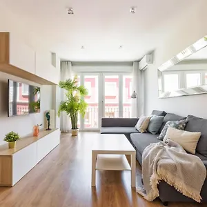 Apartamento Centrico Parking Aire Acondicionado Y Wifi, Granada