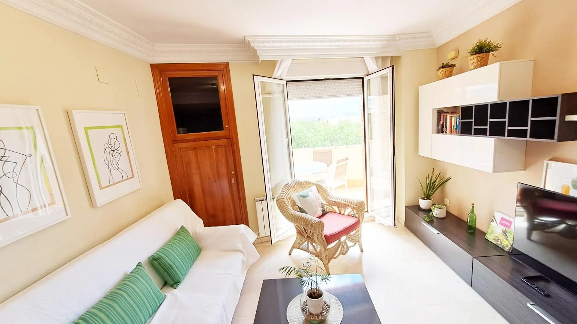 Ferienwohnung Luminoso Apartamento A 10 Minutos Del Centro Granada
